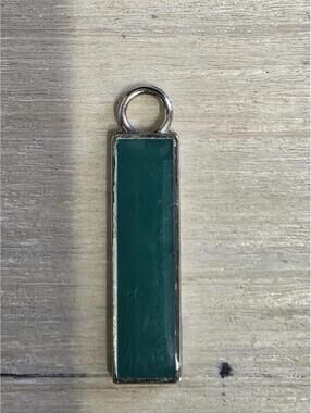 Weight Watchers 25 Pound Milestone Charm Pendant Green Enamel WW